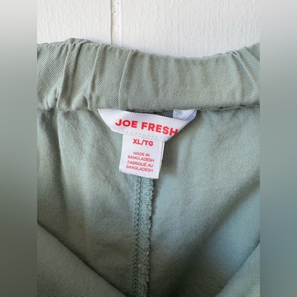 Joe Fresh Women's Sage Green Pants | Size XL - Picture 5 of 6